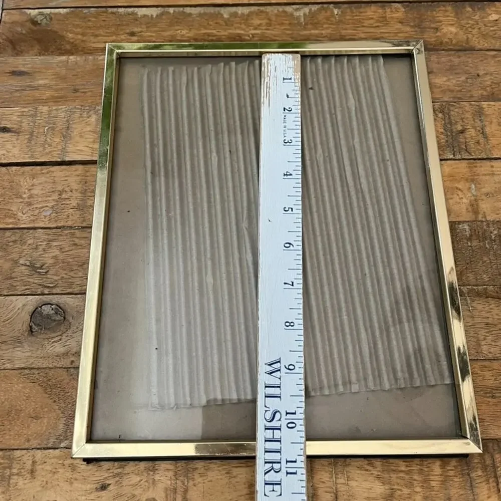 Vintage Picture Frame Set (2) Gold-Toned Frames 8.5